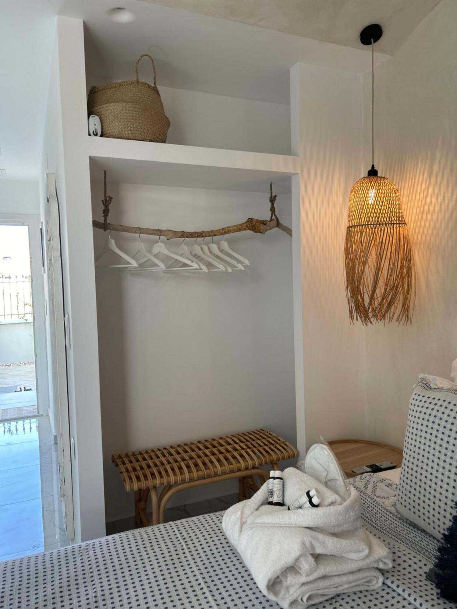 Calliopes By The Sea Boutique Suites Paralia Dionisiou Extérieur photo